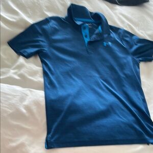 Boys youth large Under Armour Blue Polo Shirt loose fit heat gear